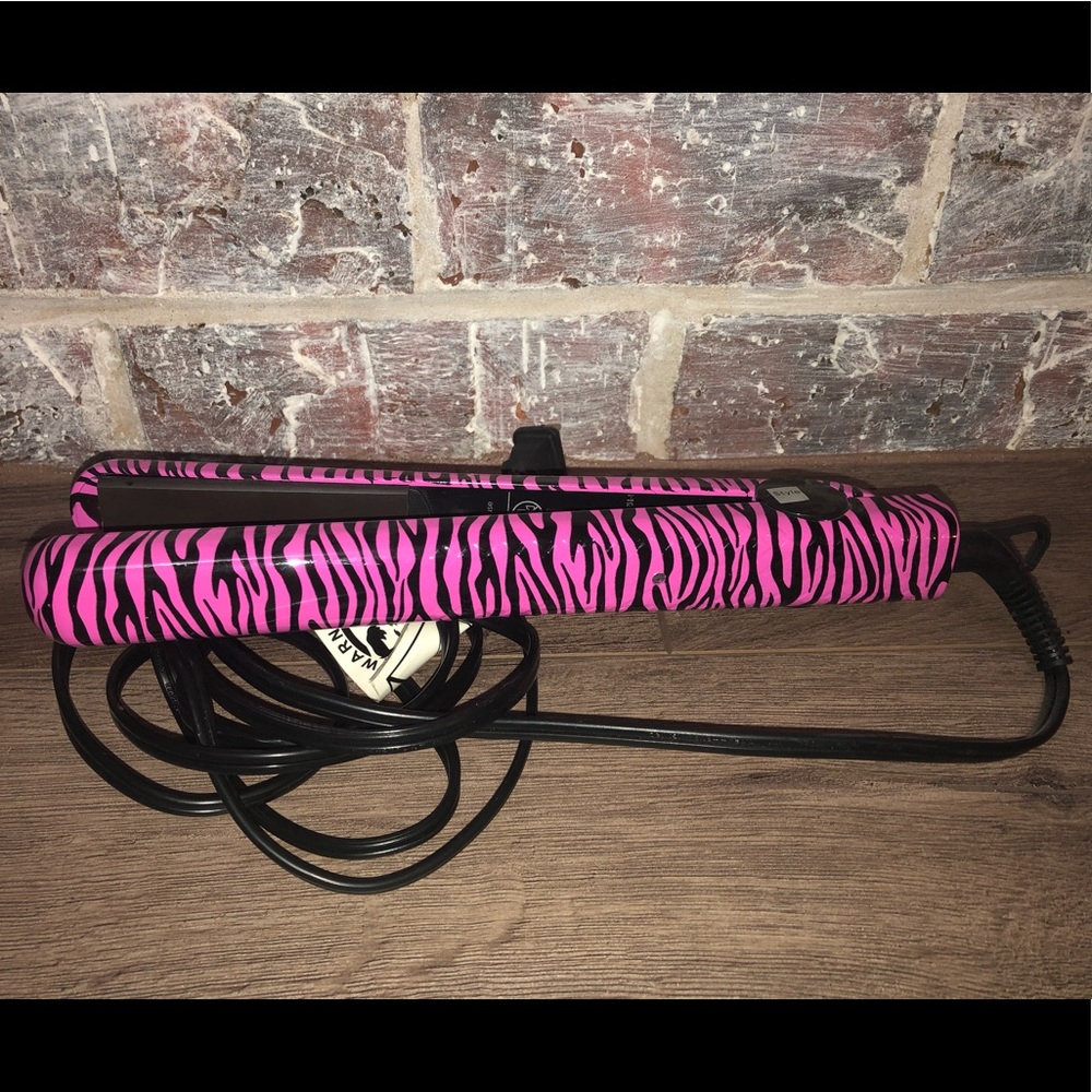 Full-size Straightener Like New